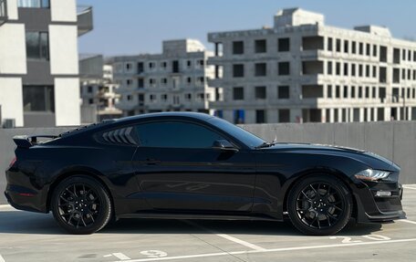 Ford Mustang VI рестайлинг, 2019 год, 2 900 000 рублей, 9 фотография