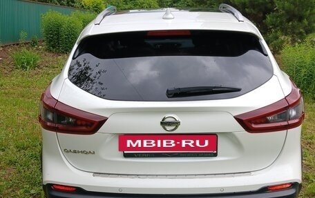 Nissan Qashqai, 2021 год, 2 300 000 рублей, 4 фотография