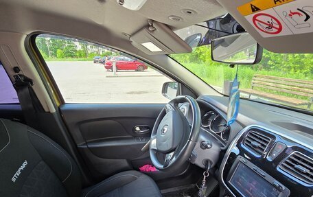 Renault Sandero II рестайлинг, 2016 год, 1 250 000 рублей, 13 фотография