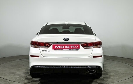 KIA Optima IV, 2019 год, 1 750 000 рублей, 7 фотография