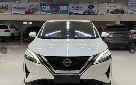 Nissan Qashqai, 2023 год, 2 400 000 рублей, 2 фотография