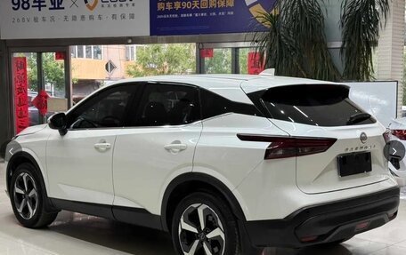 Nissan Qashqai, 2023 год, 2 400 000 рублей, 6 фотография