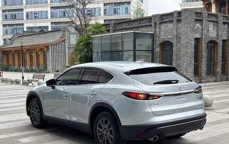 Mazda CX-4, 2022 год, 1 620 000 рублей, 6 фотография