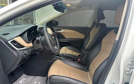 Chevrolet Monza, 2022 год, 942 000 рублей, 10 фотография