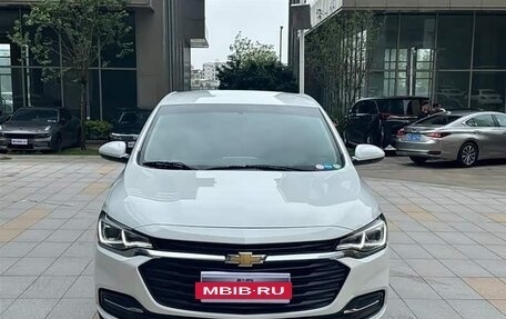 Chevrolet Monza, 2022 год, 942 000 рублей, 2 фотография