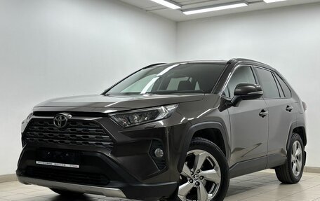 Toyota RAV4, 2020 год, 3 125 000 рублей, 7 фотография