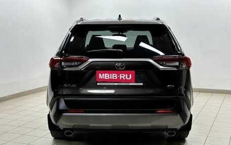Toyota RAV4, 2020 год, 3 125 000 рублей, 5 фотография