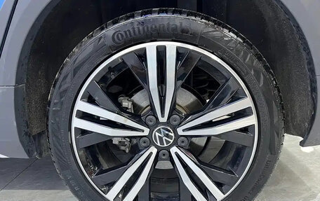 Volkswagen Touran III, 2022 год, 2 050 035 рублей, 8 фотография