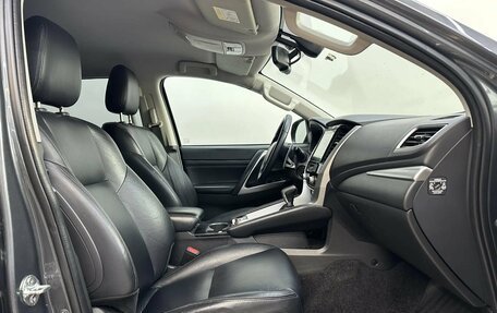Mitsubishi Pajero Sport III рестайлинг, 2021 год, 2 997 000 рублей, 22 фотография