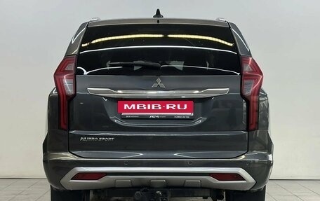 Mitsubishi Pajero Sport III рестайлинг, 2021 год, 2 997 000 рублей, 6 фотография