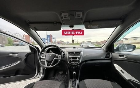 Hyundai Solaris II рестайлинг, 2015 год, 895 000 рублей, 4 фотография
