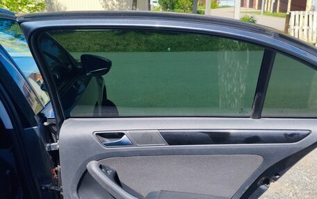 Volkswagen Jetta VI, 2012 год, 840 000 рублей, 15 фотография