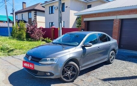 Volkswagen Jetta VI, 2012 год, 840 000 рублей, 4 фотография