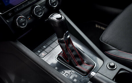 Skoda Octavia RS, 2014 год, 1 837 960 рублей, 16 фотография