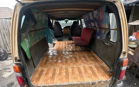 Toyota HiAce H100, 1991 год, 249 000 рублей, 6 фотография