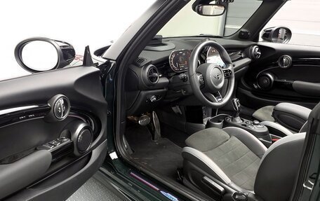 MINI Cabrio, 2024 год, 4 500 000 рублей, 11 фотография
