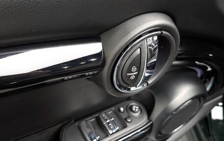 MINI Cabrio, 2024 год, 4 500 000 рублей, 13 фотография