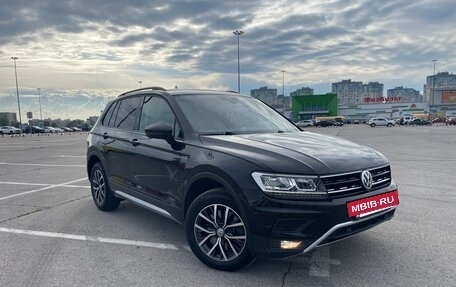 Volkswagen Tiguan II, 2019 год, 2 330 000 рублей, 2 фотография