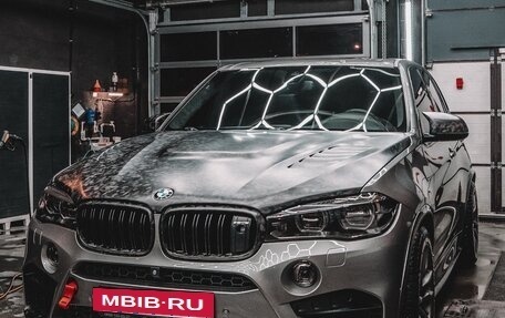 BMW X5 M, 2017 год, 4 000 000 рублей, 2 фотография