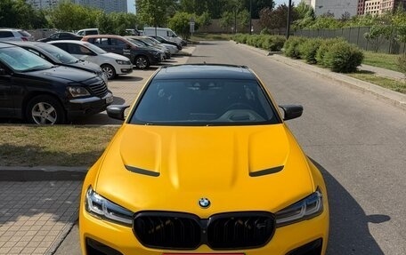 BMW M5, 2018 год, 5 900 000 рублей, 1 фотография