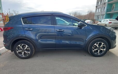 KIA Sportage IV рестайлинг, 2020 год, 2 800 000 рублей, 7 фотография