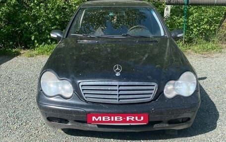 Mercedes-Benz C-Класс, 2001 год, 295 000 рублей, 2 фотография