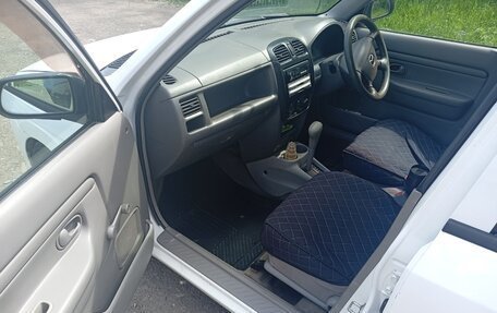 Mazda Demio III (DE), 2001 год, 205 000 рублей, 6 фотография