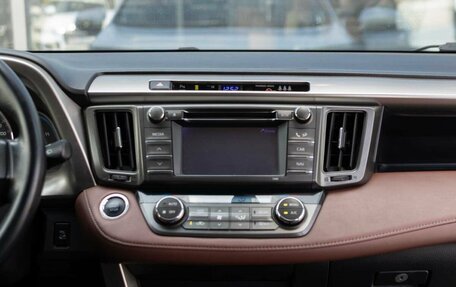 Toyota RAV4, 2013 год, 2 000 000 рублей, 14 фотография