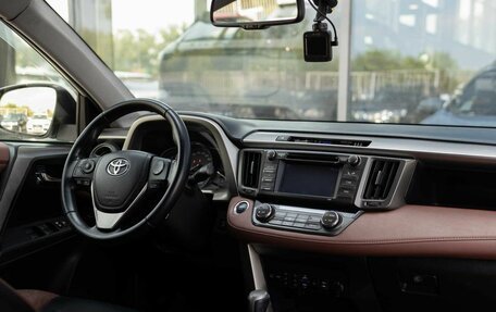 Toyota RAV4, 2013 год, 2 000 000 рублей, 10 фотография
