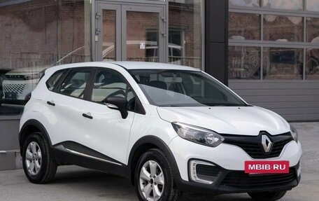 Renault Kaptur I рестайлинг, 2017 год, 1 200 000 рублей, 3 фотография