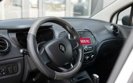 Renault Kaptur I рестайлинг, 2017 год, 1 200 000 рублей, 11 фотография