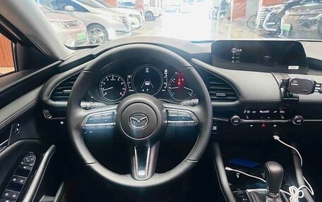Mazda 3, 2026 год, 2 100 000 рублей, 9 фотография