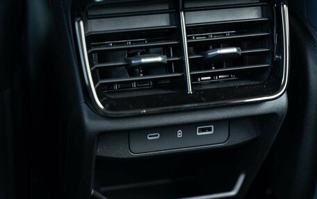 Geely Atlas, 2026 год, 4 114 990 рублей, 17 фотография