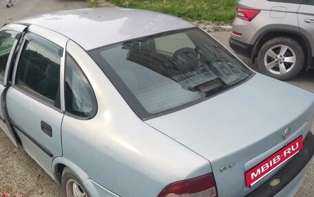 Opel Vectra B рестайлинг, 1996 год, 175 000 рублей, 5 фотография