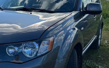 Mitsubishi Outlander III рестайлинг 3, 2008 год, 750 000 рублей, 3 фотография