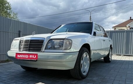 Mercedes-Benz E-Класс, 1994 год, 2 000 000 рублей, 20 фотография