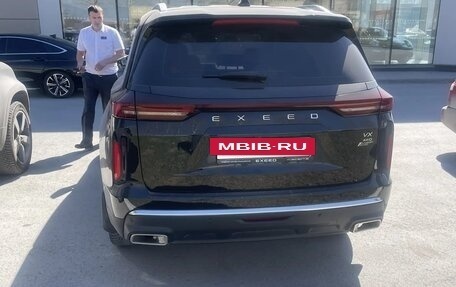 CheryExeed VX, 2023 год, 2 700 000 рублей, 3 фотография