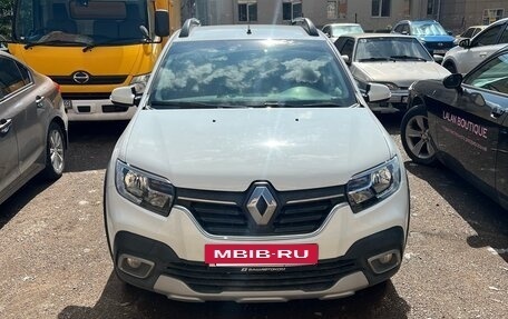 Renault Sandero II рестайлинг, 2021 год, 1 400 000 рублей, 2 фотография