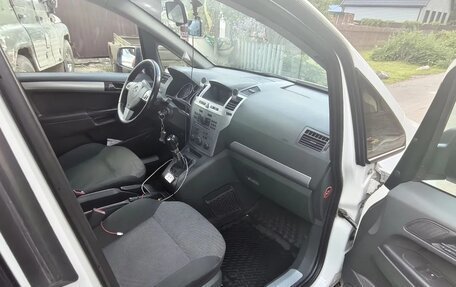 Opel Zafira B, 2012 год, 570 000 рублей, 19 фотография