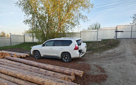 Toyota Land Cruiser Prado 150 рестайлинг 2, 2009 год, 2 500 000 рублей, 3 фотография