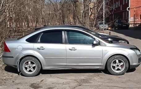 Ford Focus II рестайлинг, 2006 год, 440 000 рублей, 3 фотография