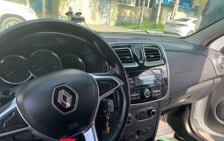 Renault Logan II, 2018 год, 750 000 рублей, 14 фотография