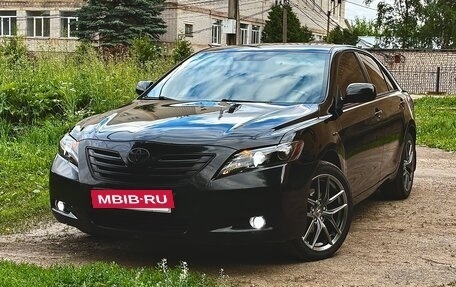 Toyota Camry, 2007 год, 1 000 000 рублей, 2 фотография