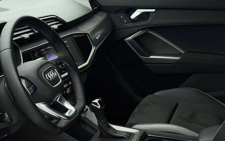 Audi Q3, 2022 год, 3 300 000 рублей, 6 фотография