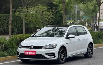 Volkswagen Golf VII, 2018 год, 1 435 035 рублей, 1 фотография