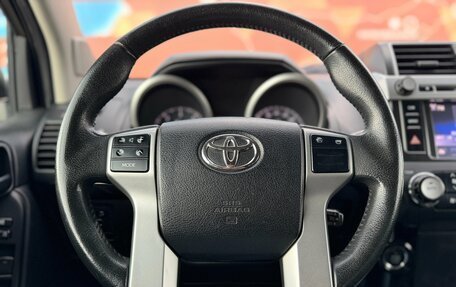 Toyota Land Cruiser Prado 150 рестайлинг 2, 2015 год, 3 500 000 рублей, 15 фотография
