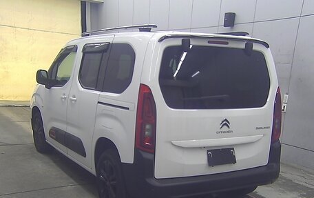 Citroen Berlingo III, 2022 год, 1 300 404 рублей, 4 фотография
