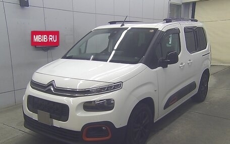 Citroen Berlingo III, 2022 год, 1 300 404 рублей, 2 фотография