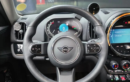 MINI Countryman II (F60), 2022 год, 1 980 000 рублей, 7 фотография