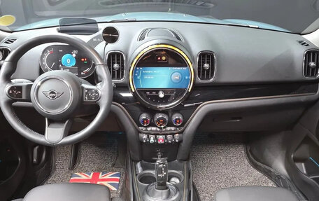 MINI Countryman II (F60), 2022 год, 1 980 000 рублей, 6 фотография